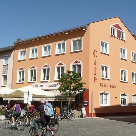 Cafe Am Donautor Hotel Kelheim Buitenkant foto