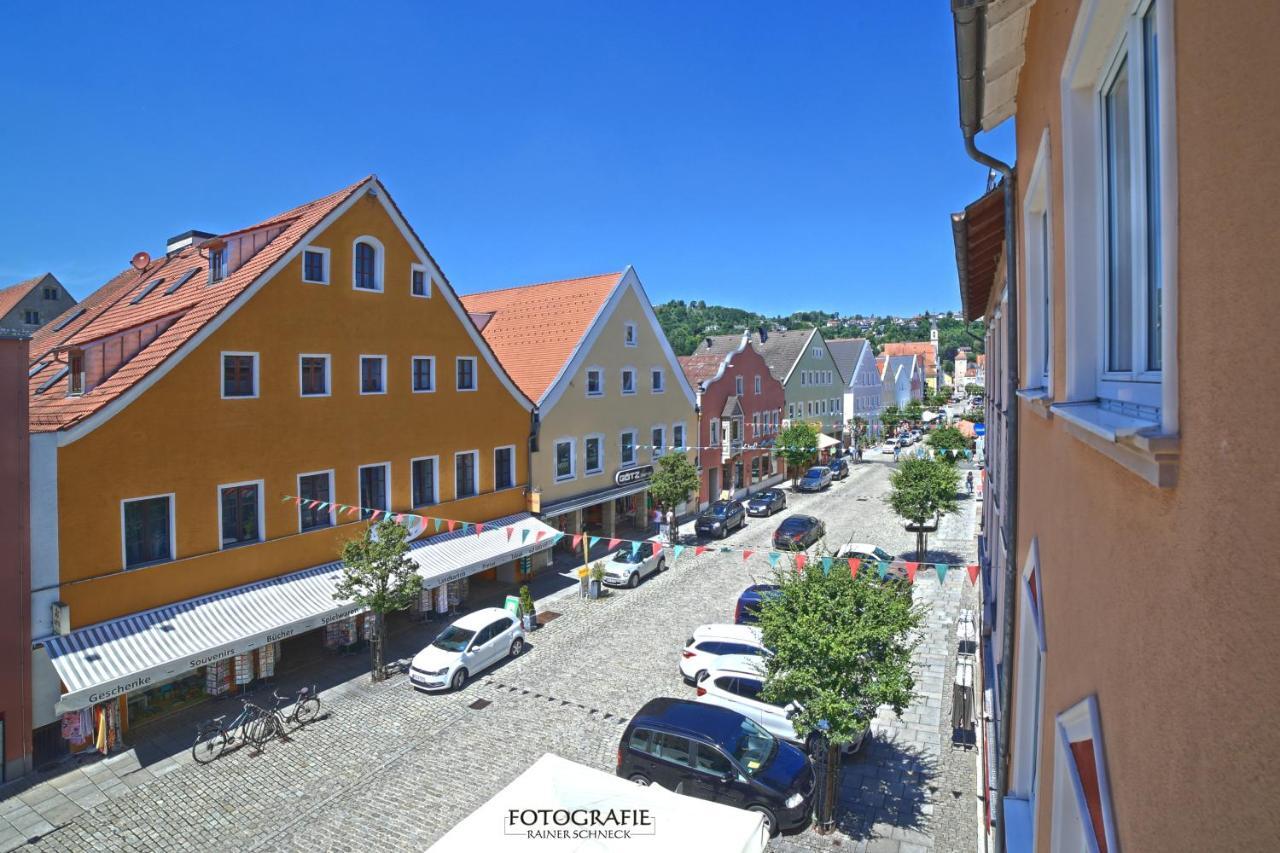 Cafe Am Donautor Hotel Kelheim Buitenkant foto